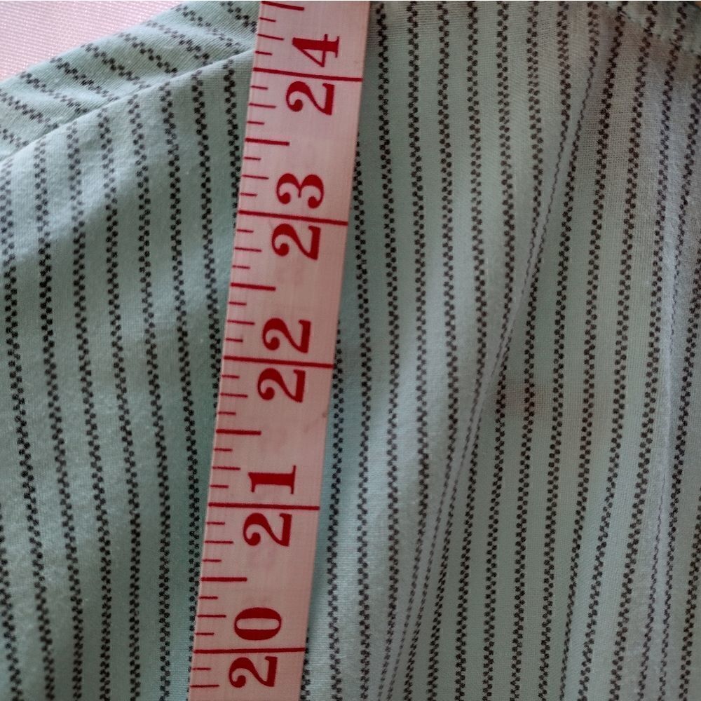 Weekends shirt - Picture 9 of 10